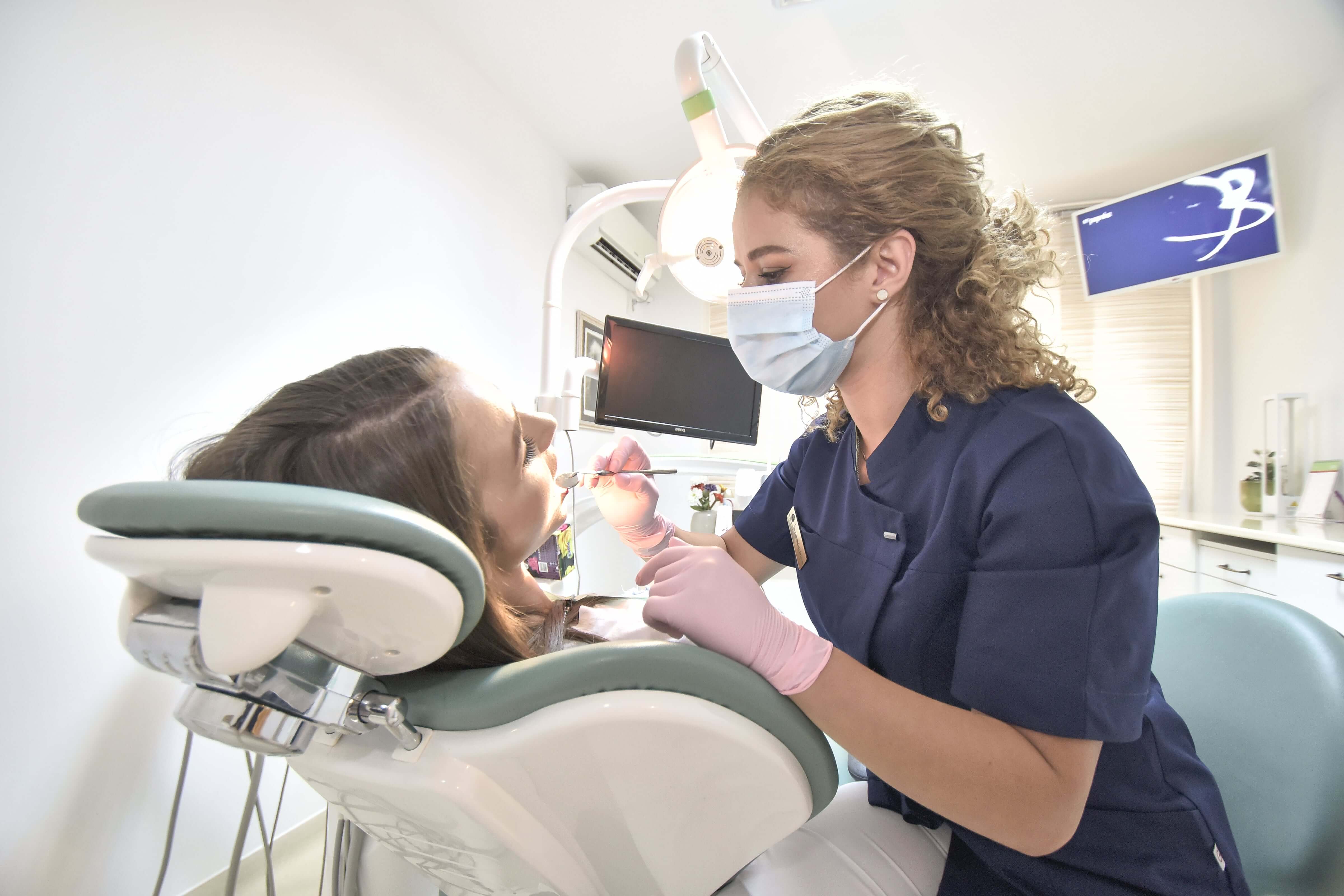 medic-dentist